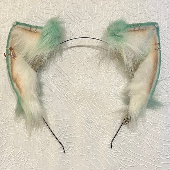 Little Luxies Sage Green Cat Ears and Tail Set Realistic Nekomimi Headband - Picture 1 of 8